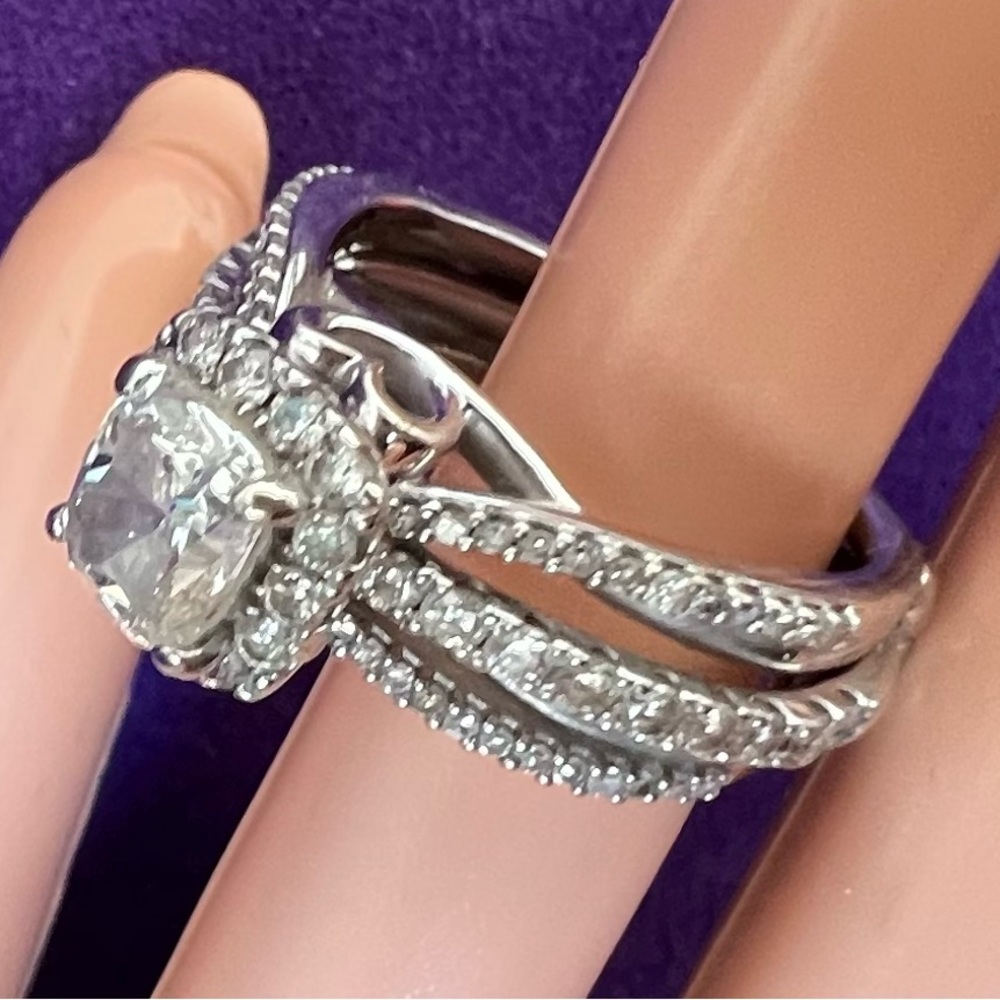 Engagement/Wedding set all authentication paperwork enclosed. 8,150.00 appraisal
